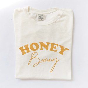 NWT - Oat Collective - Honey Bunny Tee - Size XL